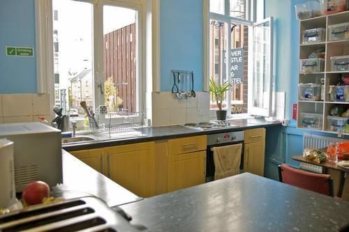 Dover Castle Hostel Лондон Экстерьер фото
